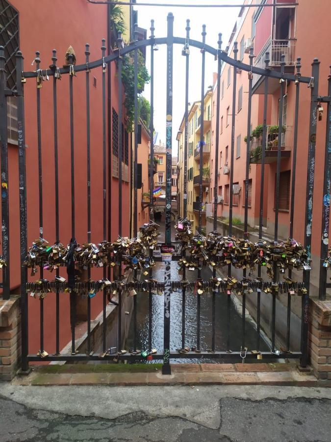 Casa Vacanze Il Canale Болонья Экстерьер фото